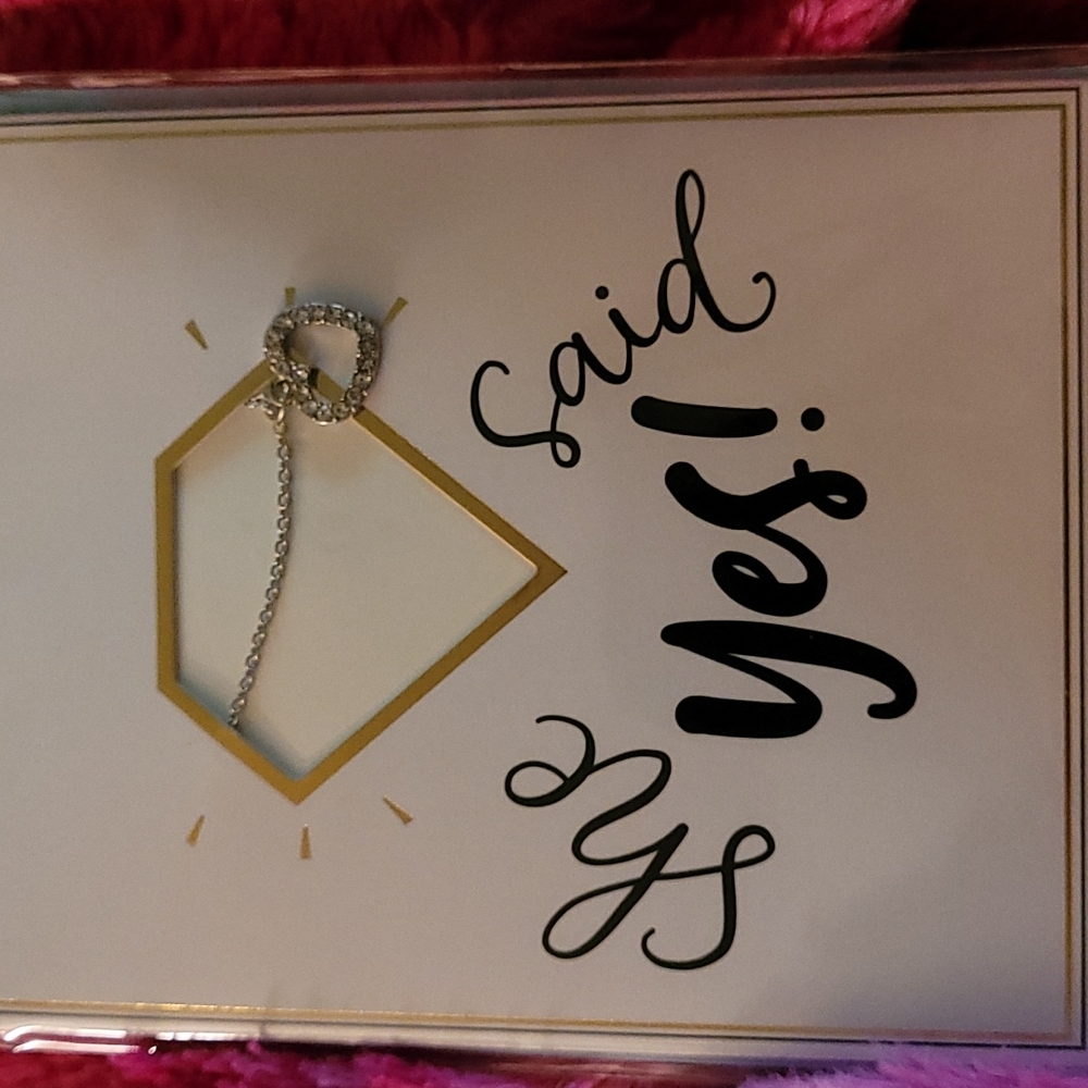 18" necklace with heart charm
